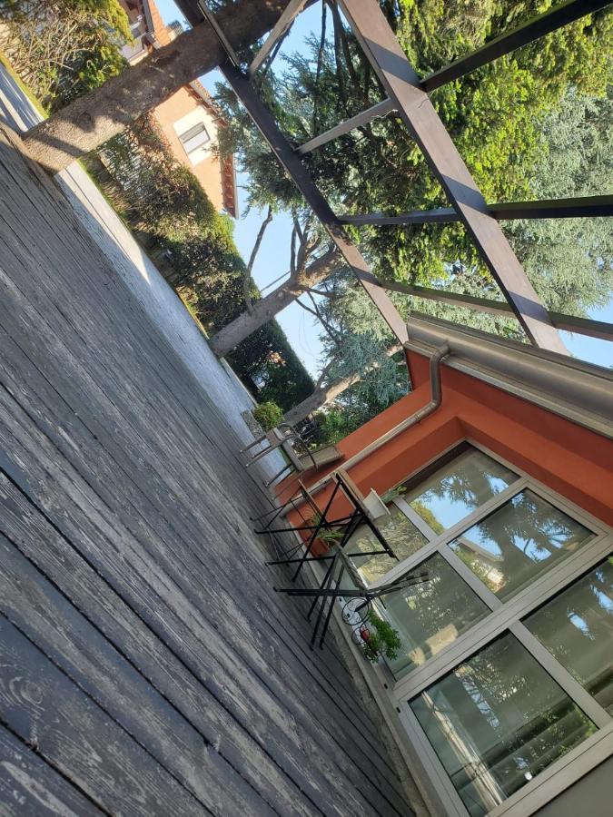 B&B Sofia Santo Stefano Ticino Bagian luar foto
